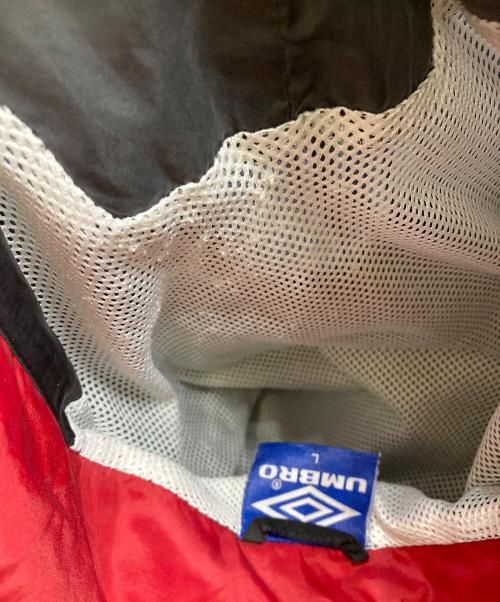 UMBRO（アンブロ）UMBRO (アンブロ) プルオーバーナイロンジャケット ブラック サイズ:Lの古着・服飾アイテム