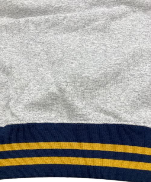 RUSSELL ATHLETIC（ラッセルアスレチック）RUSSELL ATHLETIC (ラッセルアスレチック) CREW NECK SWEAT The University Of MICHIGAN グレー サイズ:Mの古着・服飾アイテム
