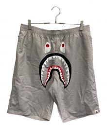 A BATHING APE（ア ベイシング エイプ）の古着「SHARK SHORTS」｜グレー