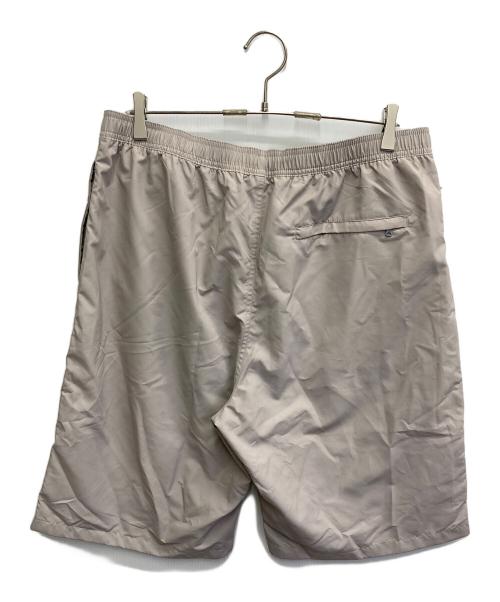 A BATHING APE（ア ベイシング エイプ）A BATHING APE (ア ベイシング エイプ) SHARK SHORTS グレー サイズ:2XL 未使用品の古着・服飾アイテム