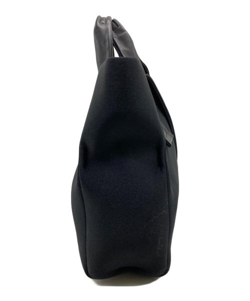 kawa-kawa（カワカワ）kawa-kawa (カワカワ) wet ハンドバッグの古着・服飾アイテム