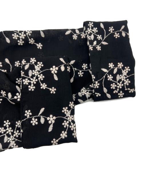 CLANE（クラネ）CLANE (クラネ) ストライプフラワーエンブロイダリ―ワンピース ブラック サイズ:SSの古着・服飾アイテム