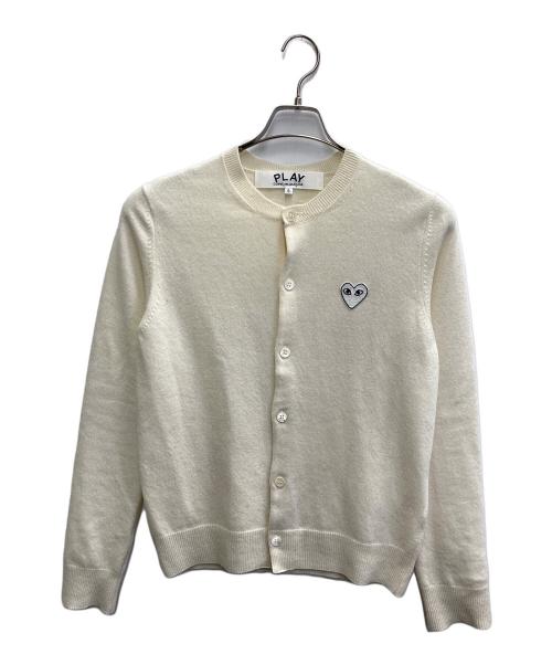 PLAY COMME des GARCONS（プレイコムデギャルソン）PLAY COMME des GARCONS (プレイコムデギャルソン) Round Neck Cardigan With White Emblem Natural ベージュ サイズ:Sの古着・服飾アイテム