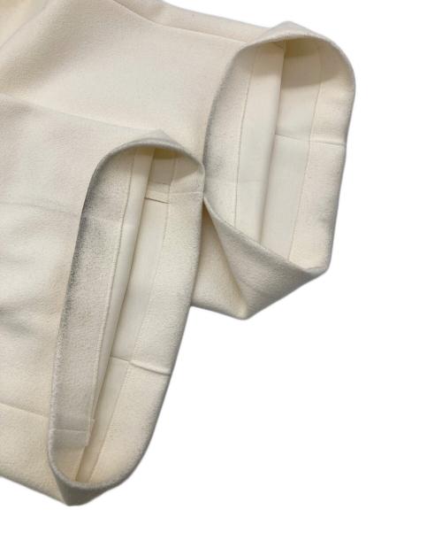 YLEVE（イレーヴ）YLEVE (イレーヴ) 22AW TWEEDY BONDING JERSEY TR パンツ ベージュ サイズ:2の古着・服飾アイテム