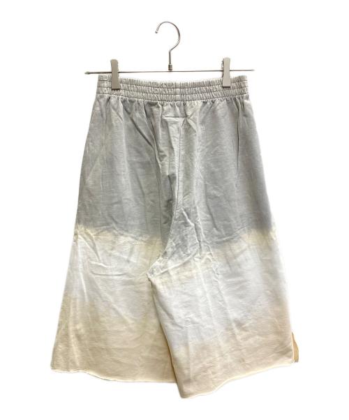 MM6 Maison Margiela（エムエムシックスメゾンマルジェラ）MM6 Maison Margiela (エムエムシックスメゾンマルジェラ) タイダイ ショートパンツ ホワイト×グレー サイズ:12 未使用品の古着・服飾アイテム