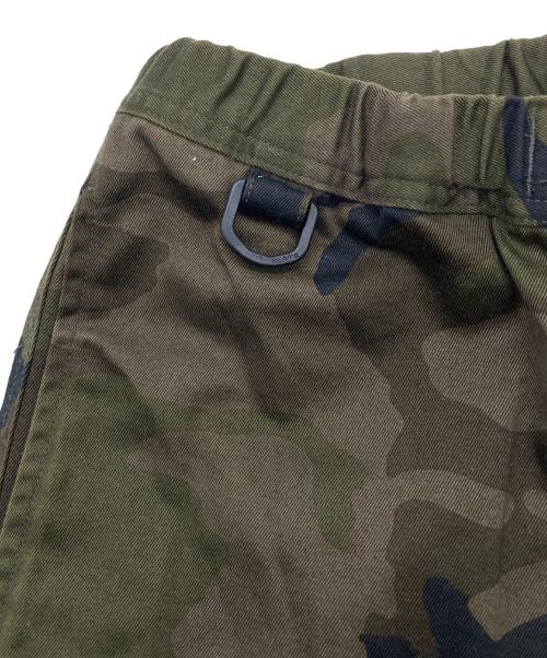 GRAMICCI（グラミチ）GRAMICCI (グラミチ) BEAMS (ビームス) 別注 カモ オーバーパンツ グリーン サイズ:ASIA Lの古着・服飾アイテム