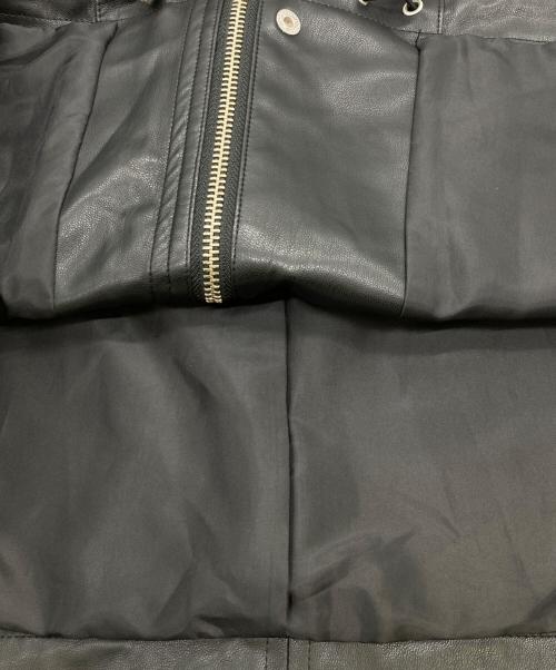 FRAY ID（フレイ アイディー）FRAY ID (フレイ アイディー) ハーフスリーブハイネックブルゾン ブラックの古着・服飾アイテム