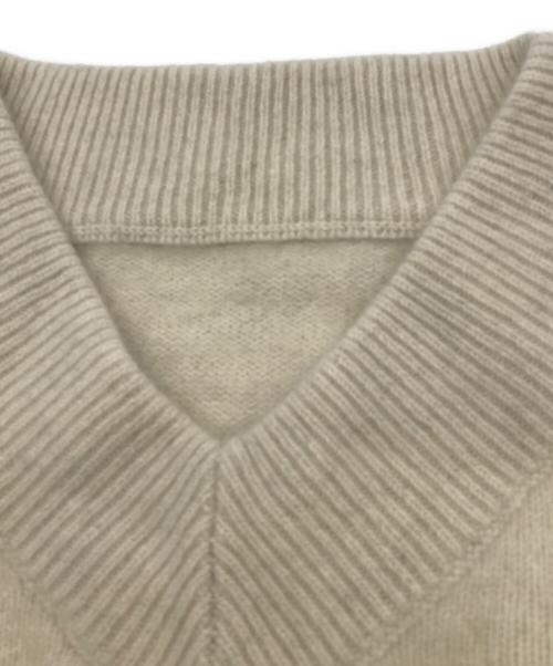 Noble（ノーブル）Noble (ノーブル) YAKワイドVネックニット ベージュ サイズ:FREEの古着・服飾アイテム