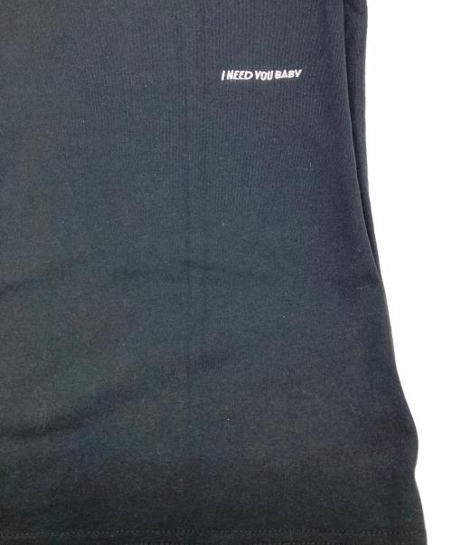 E I Need You Baby（アイニージューベイベー）E I Need You Baby (アイニージューベイベー) FREAK'S STORE (フリークスストア) プリントTシャツ ブラック サイズ:Mの古着・服飾アイテム