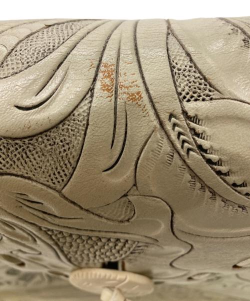 Carving Tribes（カービングトライブス）Carving Tribes (カービングトライブス) レザーハンドバッグ ベージュの古着・服飾アイテム