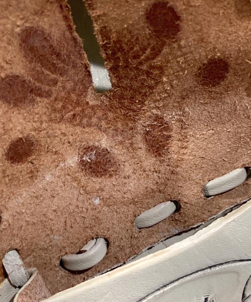 Carving Tribes（カービングトライブス）Carving Tribes (カービングトライブス) レザーハンドバッグ ベージュの古着・服飾アイテム