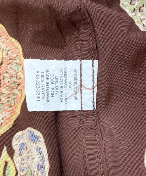 KONA BAY（コナベイ）KONA bay (コナベイ) レーヨン アロハシャツ　ハワイ製 ブラウン サイズ:Sの古着・服飾アイテム