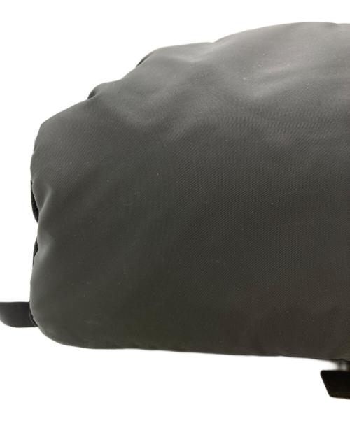 PORTER（ポーター）PORTER (ポーター) DRIVE  DAYPACK グレーの古着・服飾アイテム