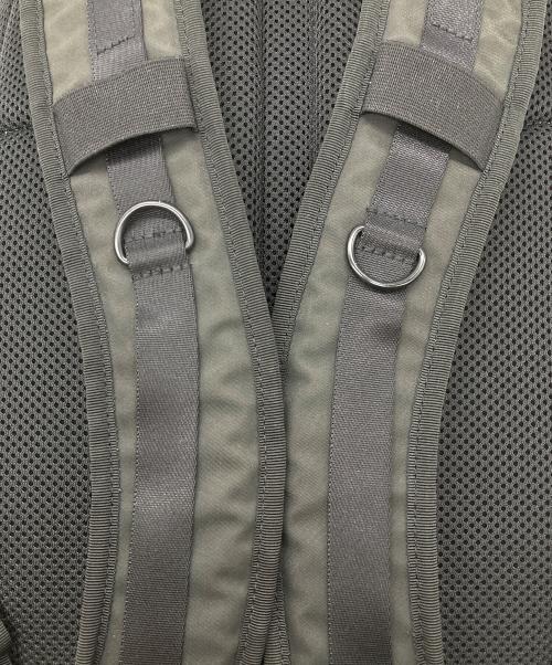 PORTER（ポーター）PORTER (ポーター) DRIVE  DAYPACK グレーの古着・服飾アイテム