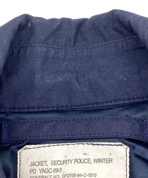 U.S.AIR FORCE（ユーエスエアフォース）U.S.AIR FORCE (ユーエスエアフォース) 94年製 Security Polis Jacket ネイビー サイズ:MEDIUM 38-40の古着・服飾アイテム