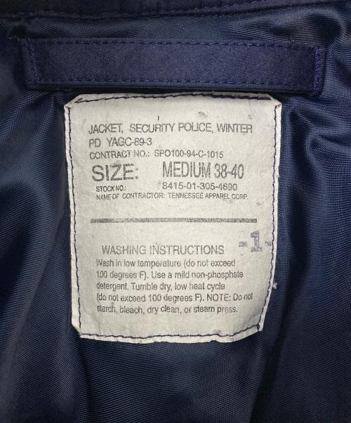 U.S.AIR FORCE（ユーエスエアフォース）U.S.AIR FORCE (ユーエスエアフォース) 94年製 Security Polis Jacket ネイビー サイズ:MEDIUM 38-40の古着・服飾アイテム