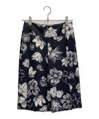Salvatore Ferragamoサルヴァトーレ フェラガモ）の古着「花柄 シルク ミニスカート」｜ブラック