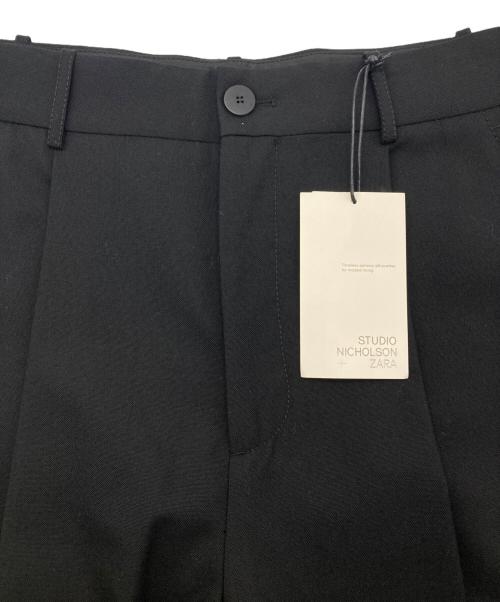 STUDIO NICHOLSON（スタジオ ニコルソン）STUDIO NICHOLSON (スタジオ ニコルソン) ZARA (ザラ) スラックス ブラック サイズ:M 未使用品の古着・服飾アイテム