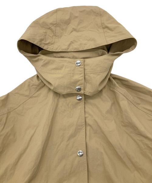 quaranciel（カランシエル）quaranciel (カランシエル) ナイロン ドロスト フード ミディ ブルゾン ベージュ サイズ:FREEの古着・服飾アイテム