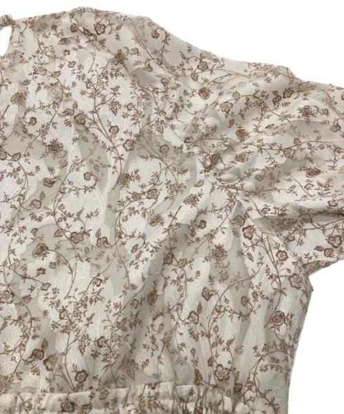 acka（エーシーケーエー）acka (エーシーケーエー) 総柄ワンピース ベージュ サイズ:1の古着・服飾アイテム