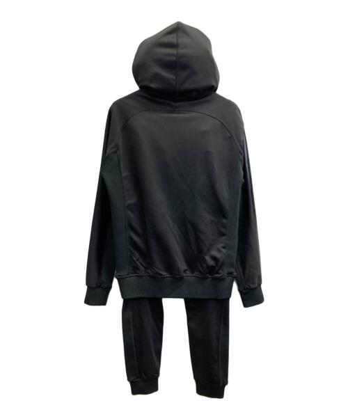 1PIU1UGUALE3 RELAX（ウノピゥウノウグァーレトレ リラックス）1PIU1UGUALE3 RELAX (ウノピゥウノウグァーレトレ リラックス) サイドライン セットアップ パーカー ジャージ ブラック サイズ:XLの古着・服飾アイテム