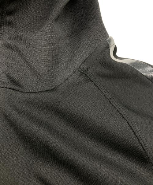 1PIU1UGUALE3 RELAX（ウノピゥウノウグァーレトレ リラックス）1PIU1UGUALE3 RELAX (ウノピゥウノウグァーレトレ リラックス) サイドライン セットアップ パーカー ジャージ ブラック サイズ:XLの古着・服飾アイテム