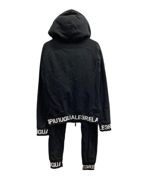 1PIU1UGUALE3 RELAX（ウノピゥウノウグァーレトレ リラックス）1PIU1UGUALE3 RELAX (ウノピゥウノウグァーレトレ リラックス) ラインストーン セットアップジャージ ブラック サイズ:XLの古着・服飾アイテム