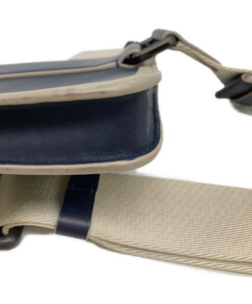 COACH（コーチ）COACH (コーチ) Turnlock Tab Belt Bag ネイビーの古着・服飾アイテム