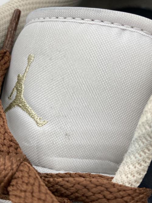 NIKE（ナイキ）NIKE (ナイキ) Air Jordan 1 Low ベージュ サイズ:26の古着・服飾アイテム