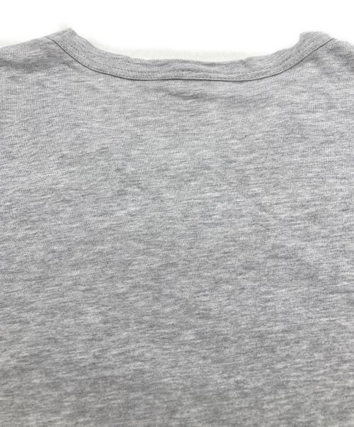 COMME des GARCONS（コムデギャルソン）COMME des GARCONS (コムデギャルソン) Ai weiwei プリントＴシャツ グレー サイズ:Sの古着・服飾アイテム