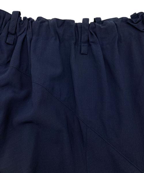 ISSEY MIYAKE（イッセイミヤケ）ISSEY MIYAKE (イッセイミヤケ) ウールデザインスカート/90’S ネイビー サイズ:Sの古着・服飾アイテム