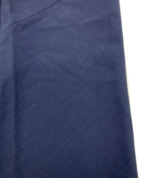 ISSEY MIYAKE（イッセイミヤケ）ISSEY MIYAKE (イッセイミヤケ) ウールデザインスカート/90’S ネイビー サイズ:Sの古着・服飾アイテム