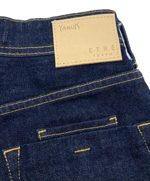 YANUK（ヤヌーク）YANUK (ヤヌーク) etre (エトレ) センタークリースストレートデニム ネイビー サイズ:23の古着・服飾アイテム