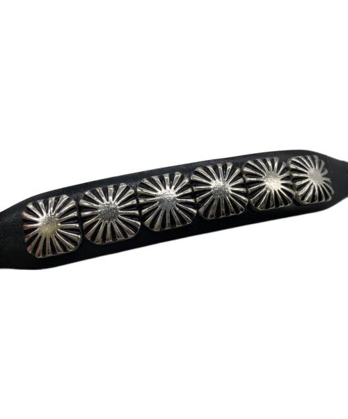 TOGA ARCHIVES（トーガアーカイブス）TOGA ARCHIVES (トーガアーカイブス) Concho leather bangleの古着・服飾アイテム