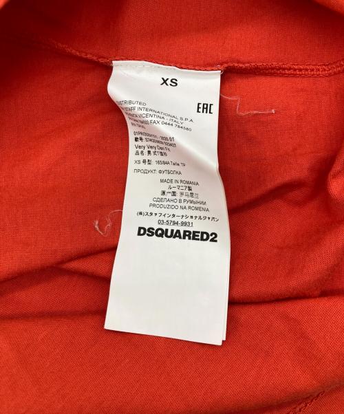 DSQUARED2（ディースクエアード）DSQUARED2 (ディースクエアード) Tシャツ レッド サイズ:XSの古着・服飾アイテム