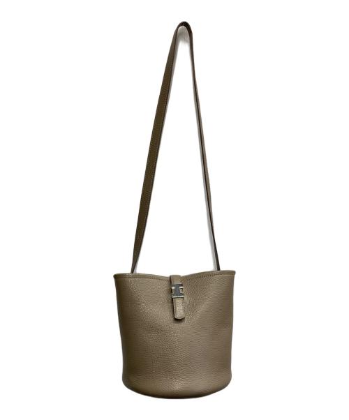 IACUCCI（イアクッチ）IACUCCI (イアクッチ) TEA ショルダーバッグ グレージュの古着・服飾アイテム