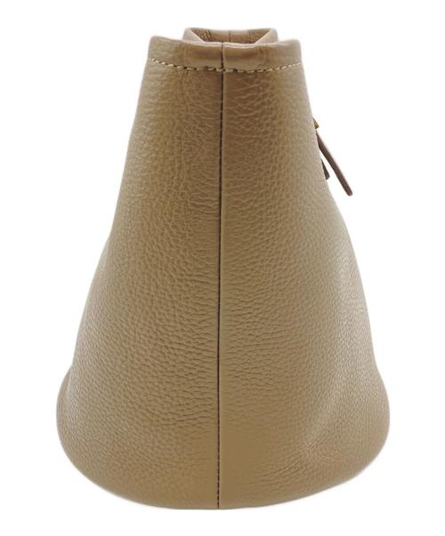 IACUCCI（イアクッチ）IACUCCI (イアクッチ) TEA ショルダーバッグ グレージュの古着・服飾アイテム