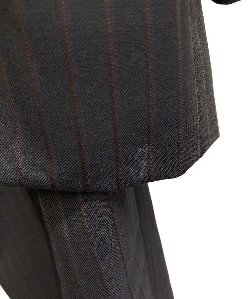 GIORGIO ARMANI（ジョルジョアルマーニ）GIORGIO ARMANI (ジョルジョアルマーニ) TREND 3P セットアップスーツ ネイビー サイズ:46の古着・服飾アイテム