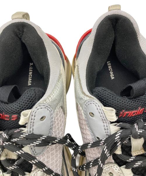 BALENCIAGA（バレンシアガ）BALENCIAGA (バレンシアガ) TRIPLE S グレー サイズ:28.5の古着・服飾アイテム