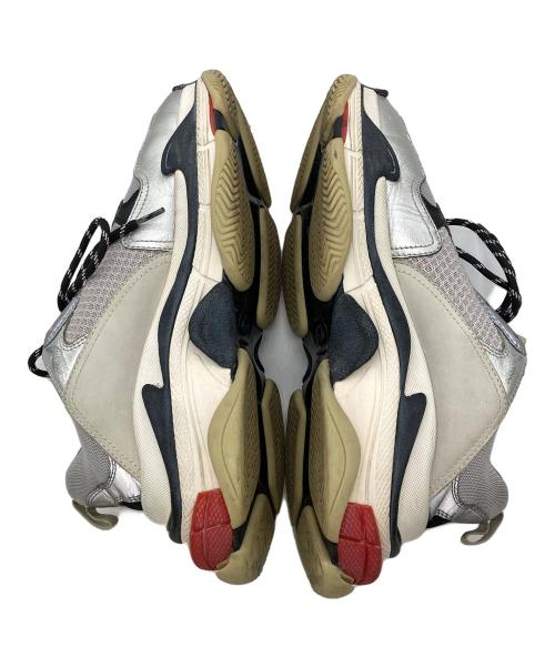 BALENCIAGA（バレンシアガ）BALENCIAGA (バレンシアガ) TRIPLE S グレー サイズ:28.5の古着・服飾アイテム