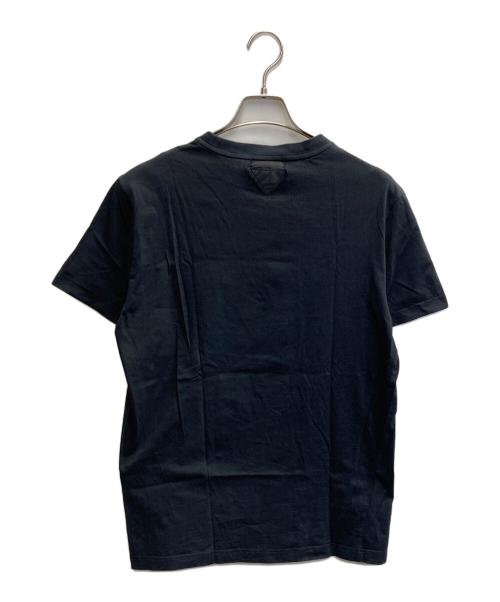 PRADA（プラダ）PRADA (プラダ) 三角プレートパッチＴシャツ ブラック サイズ:Mの古着・服飾アイテム