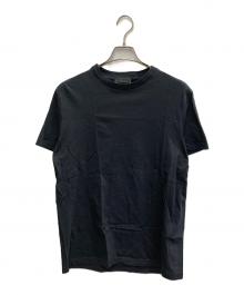 PRADA（プラダ）の古着「三角プレートパッチＴシャツ」｜ブラック