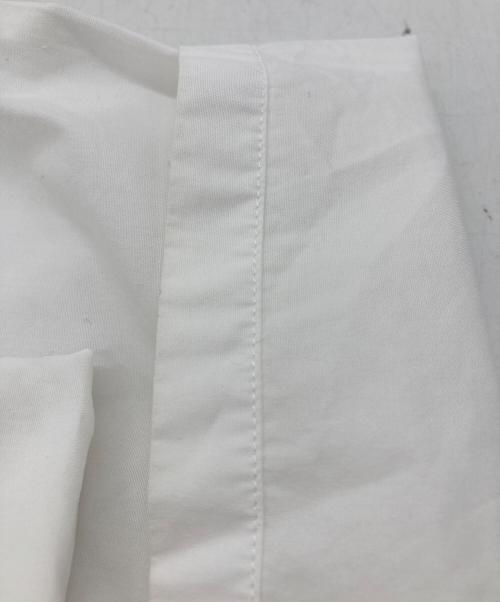 PRADA（プラダ）PRADA (プラダ) ロゴパッチ コットン オープンカラーシャツ ホワイト サイズ:XSの古着・服飾アイテム