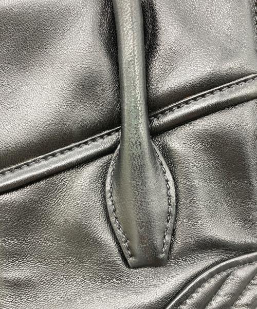 MIU MIU（ミュウミュウ）MIU MIU (ミュウミュウ) ナッパバイカー2WAYショルダーバッグ ブラックの古着・服飾アイテム