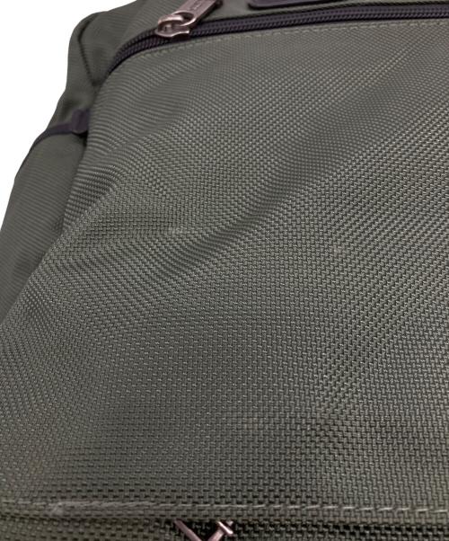 TUMI（トゥミ）TUMI (トゥミ) Alpha Bravo グリーンの古着・服飾アイテム