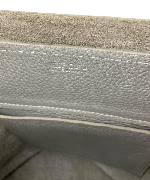HIROFU（ヒロフ）HIROFU (ヒロフ) トートバッグ シルバーの古着・服飾アイテム