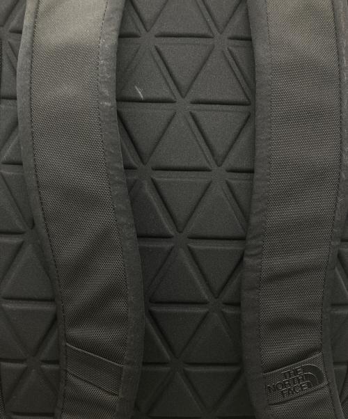 THE NORTH FACE（ザ ノース フェイス）THE NORTH FACE (ザ ノース フェイス) SHUTTLE DAYPACK SLIM リュック ブラックの古着・服飾アイテム