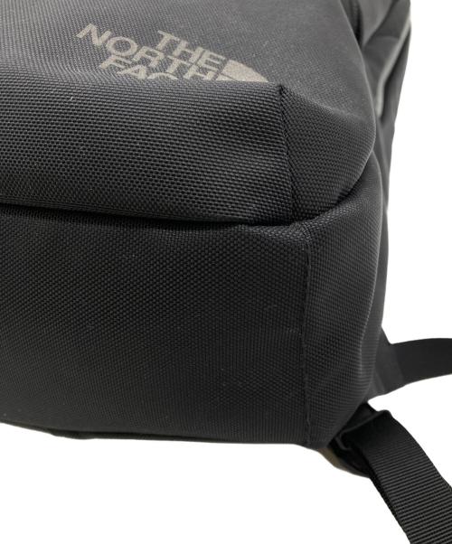 THE NORTH FACE（ザ ノース フェイス）THE NORTH FACE (ザ ノース フェイス) SHUTTLE DAYPACK SLIM リュック ブラックの古着・服飾アイテム
