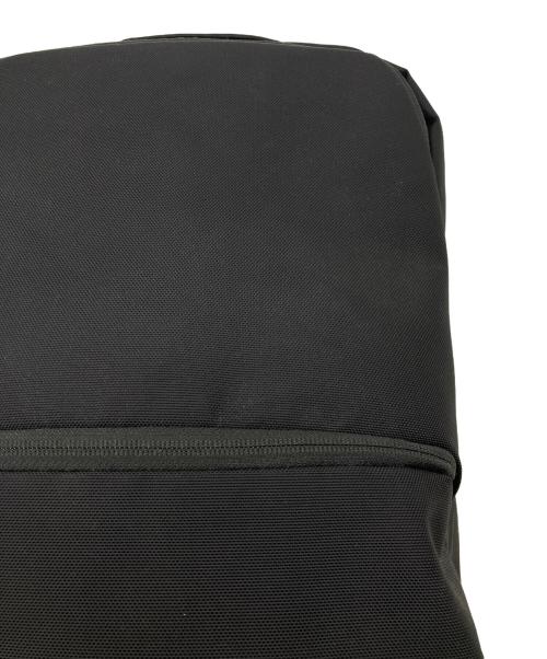 THE NORTH FACE（ザ ノース フェイス）THE NORTH FACE (ザ ノース フェイス) SHUTTLE DAYPACK SLIM リュック ブラックの古着・服飾アイテム