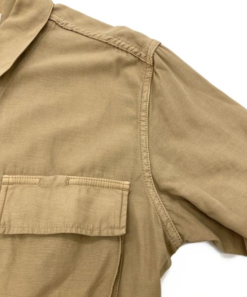 REMI RELIEF（レミレリーフ）REMI RELIEF (レミレリーフ) Military Shirt Jacket ベージュ サイズ:Lの古着・服飾アイテム